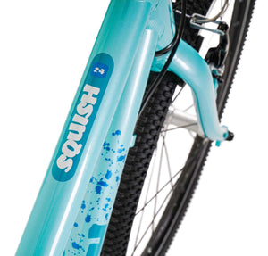 Squish 24 inch wheel mint girls 8 speed lightweight hybrid mountain bike.