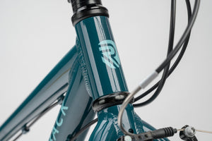 Ridgeback Dimension 24 inch wheel double denim 7 speed lightweight hybrid mountain bike.