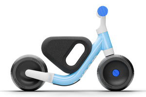 Woom WOW dreamy sky ultralight self-balancing balance bike.