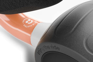 Woom WOW pop peach ultralight self-balancing balance bike.