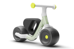 Woom WOW soft sprout ultralight self-balancing balance bike.