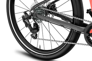 Woom EXPLORE 6 microSHIFT Acolyte 8-speed rear derailleur.