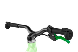 Woom GO 1 protective handlebar grips.