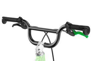 Woom GO 2 protective handlebar grips.