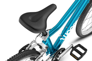 Woom GO 4 ergonomic saddle with integrated GoPro mount.