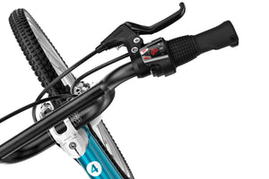 Woom GO 4 7-speed microSHIFT twist shifter for intuitive shifting.