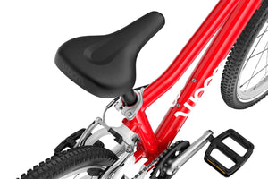 Woom GO 4 ergonomic saddle with integrated GoPro mount.