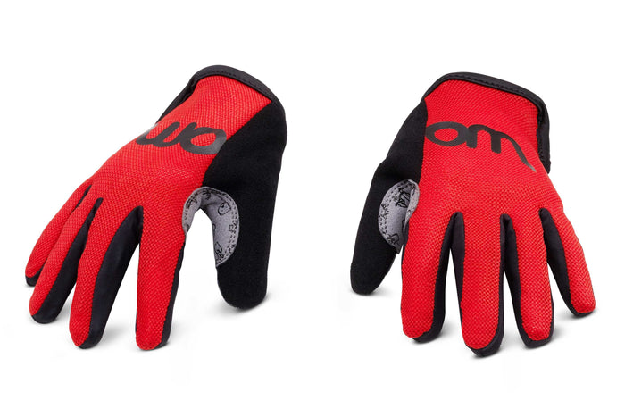 Woom TENS kids gloves red