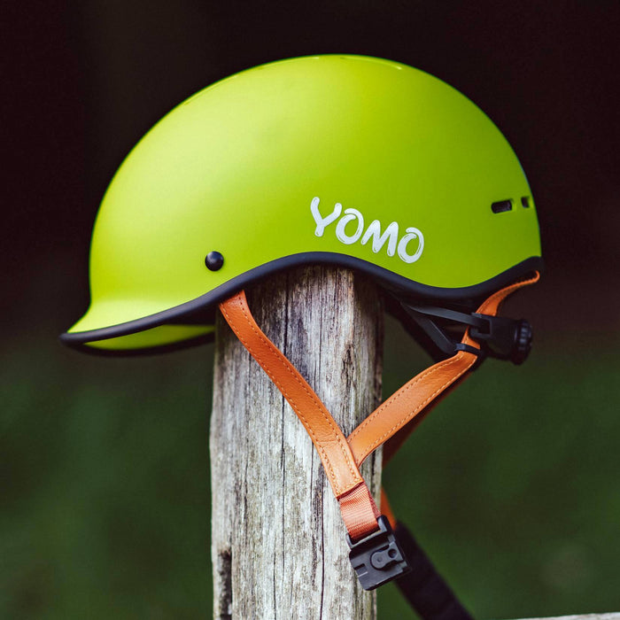 YOMO kids helmet matt green