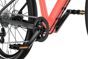 Woom EXPLORE 4 crank arms with narrow Q-factor.