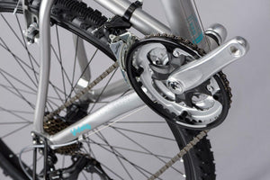 Ridgeback Serenity 26 inch wheel silver girls 21 speed front suspension mountain bike.
