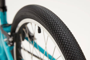 Ridgeback Dimension 20 inch wheel teal 7 speed lightweight hybrid mountain bike.